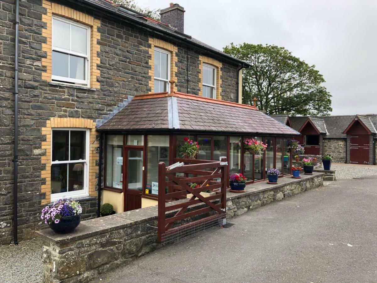 Llangwyryfon Country Breaks Bed and Breakfast Aberystwyth Exterior foto